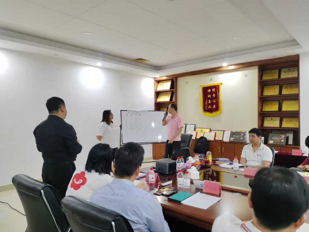广东德乐赋能东莞乐盟食品系列课程之“自我发展与管理能力提升”培训学习