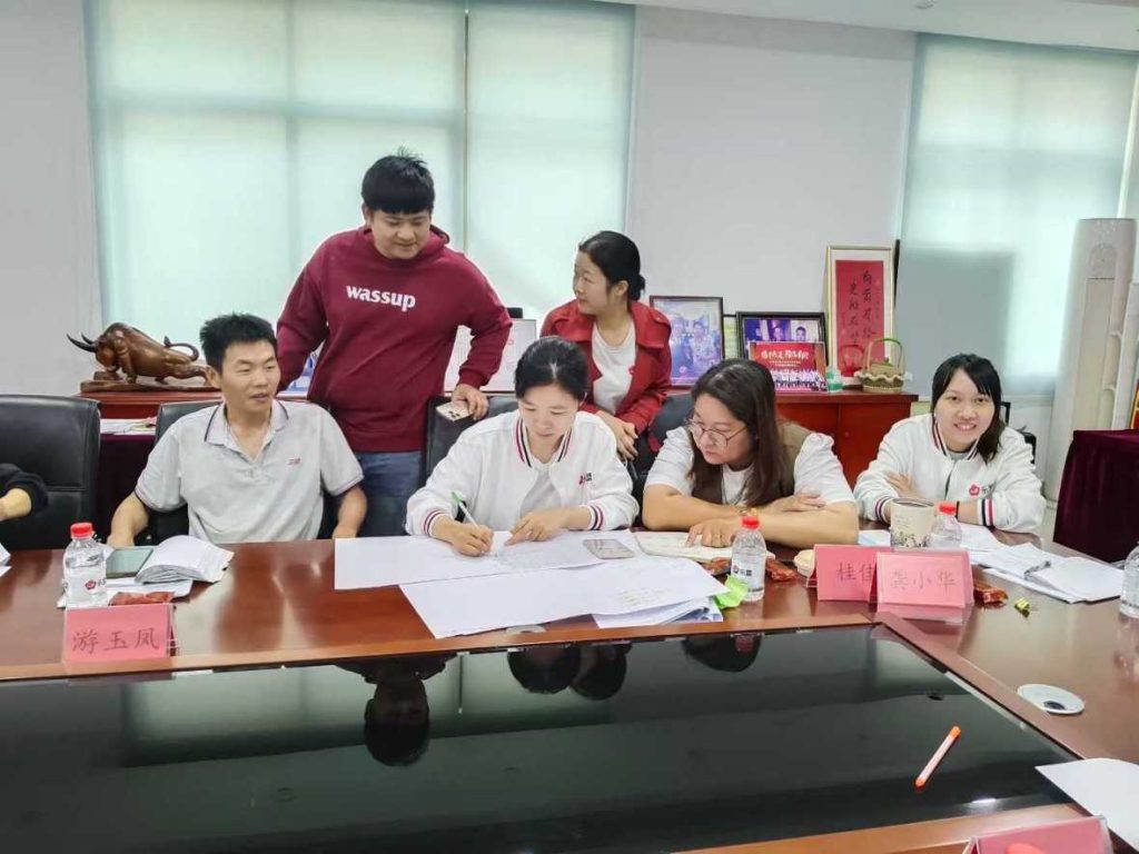 广东德乐赋能东莞乐盟食品系列课程之“自我发展与管理能力提升”培训学习