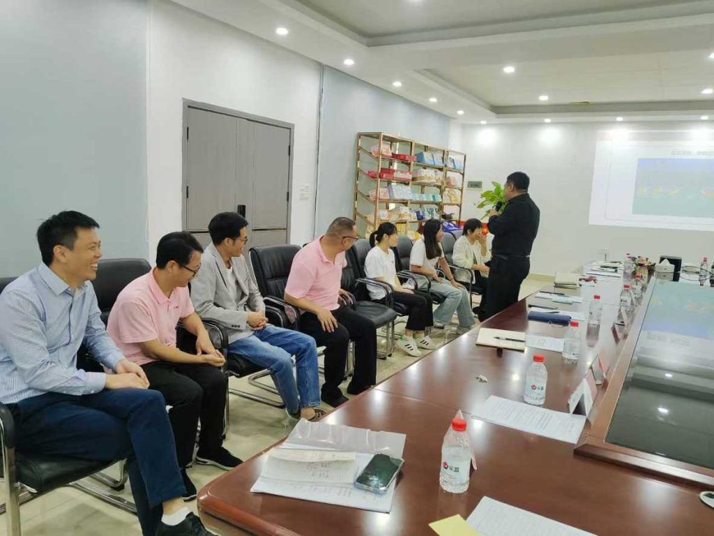 广东德乐赋能东莞乐盟食品系列课程之“自我发展与管理能力提升”培训学习