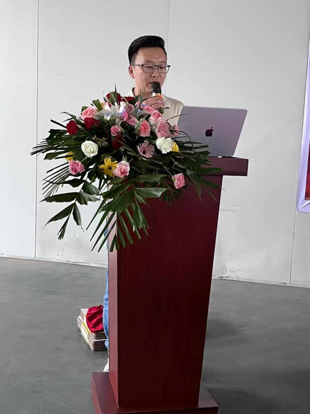 热烈祝贺山东鑫鹏食品有限公司管理升级启动大会隆重召开